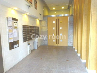 【ロビー】 | サンロワール江坂 | 毎日通るロビーはこのようになっています