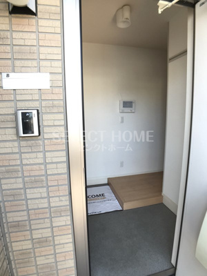 【玄関】 | レスポワールＢ棟  | きれいな玄関です