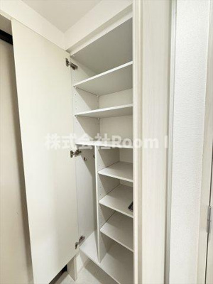 【玄関】 | Y&Rino　Residence | 落ち着いた玄関です