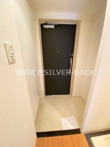 ラナップスクエア南堀江の玄関