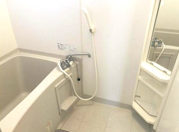 モナリエ幾久富の浴室