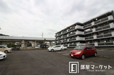 【駐車場】 | セレンディブ