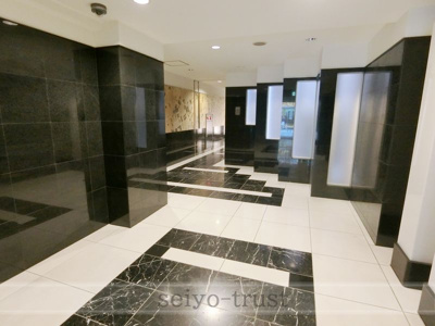 【エントランス】 | ジェイシティ八丁堀 | ゆとりのあるエントランスです