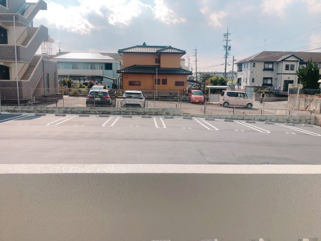 Grand Espoirの駐車場