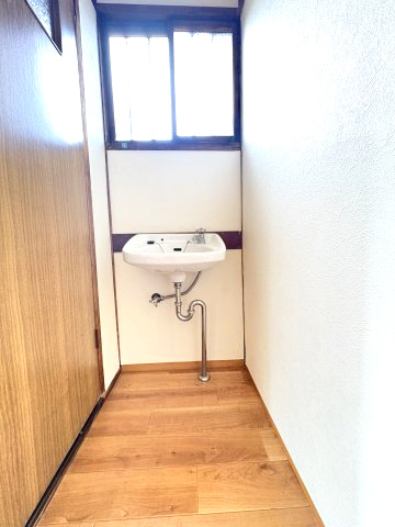 當麻戸建Ｂ棟のその他|洗面台