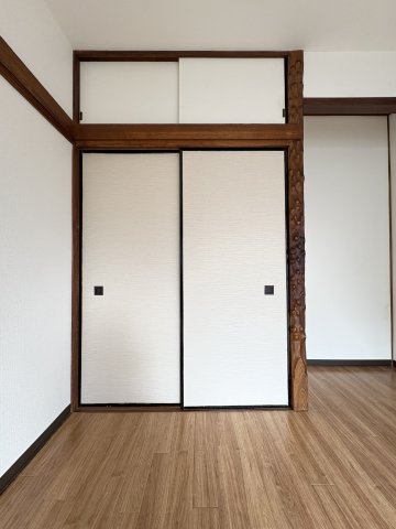 當麻戸建Ｂ棟の収納