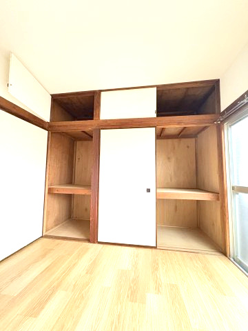 當麻戸建Ｂ棟の収納