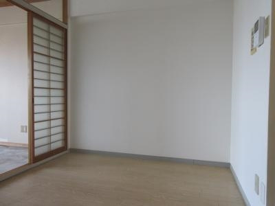 ラセットアベニューの居間・リビング|洋室