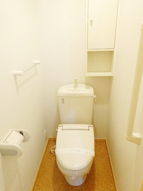 ピアチェーヴォレのトイレ