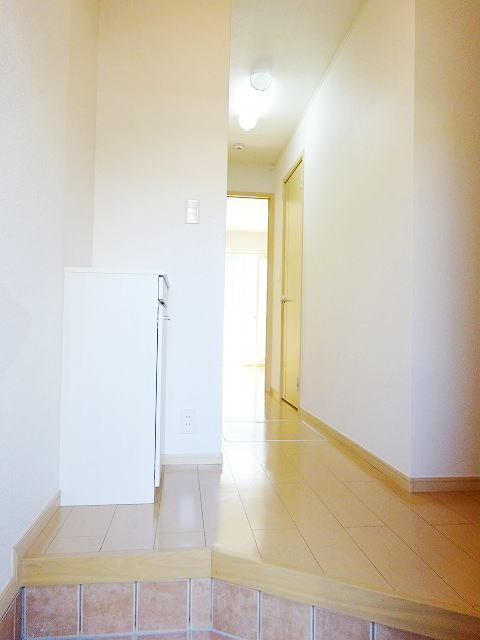 ピアチェーヴォレの玄関