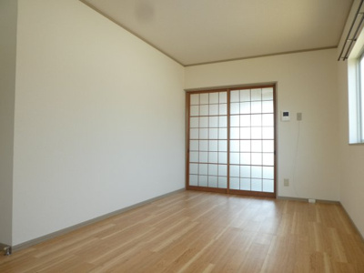 【居間・リビング】 | サニーホームズ | サニーホームズ※写真は同物件別部屋です
