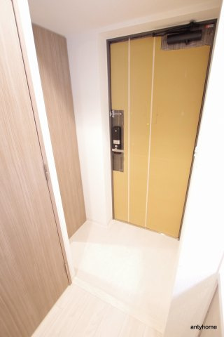 エスリード新大阪グランゲートサウス　仲介手数料無料の玄関