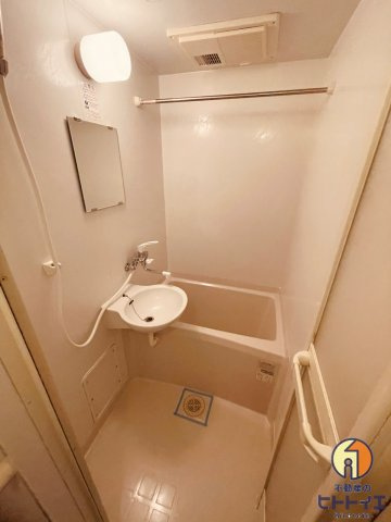 グランドールYUNOSO　IIの浴室|落ち着いた空間のお風呂です