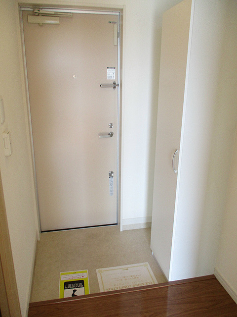 リブリ・ハナミズキの玄関