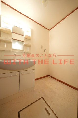 Harbest壱番館【10,000円キャッシュバック対象物件】の洗面所|脱衣スペースもあります