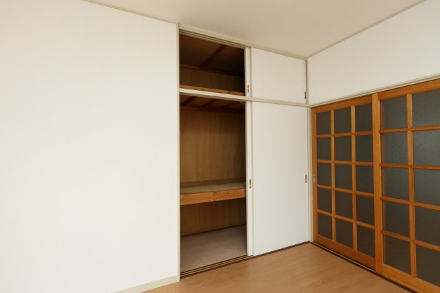 ヴィラ東城1の収納