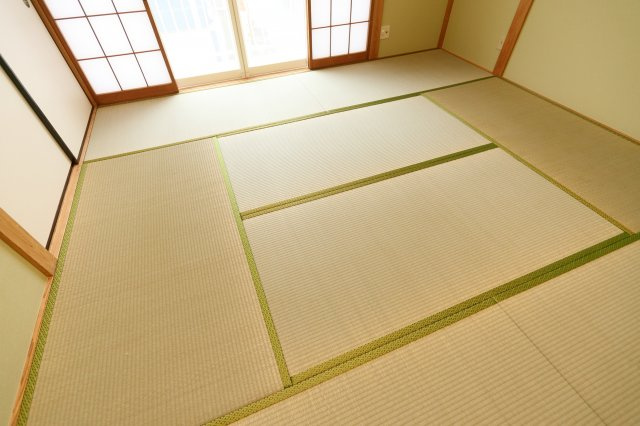 ヴィラ東城1の和室