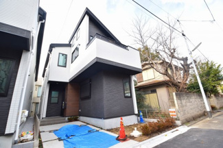 【外観】 | 閑静な住宅街で落ち着いた雰囲気です。