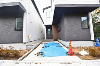 【駐車場】 | 現地見学や資料請求などお気軽にお問合せ下さい。
周辺環境とあわせて現地もご案内致します。