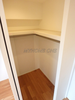 【収納】 | セントラルデュオ市が尾 | ウォークスルークローゼット