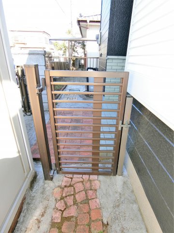 岩崎貸家のその他