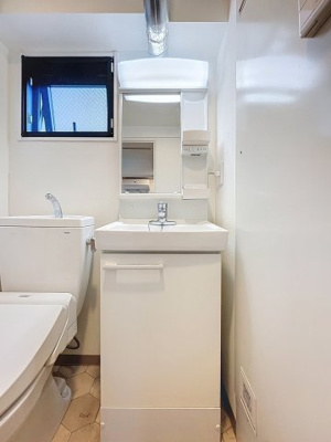 【独立洗面台】 | エルシア関町南 | 月額管理料無料！賃貸管理はアブレイズパートナーズにお任せを！