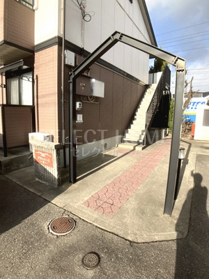 【エントランス】 | プリマベーラ春 | 清潔なエントランスです