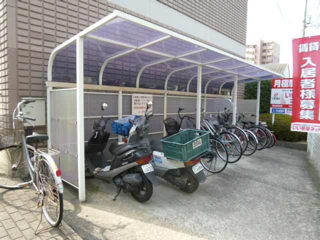 倉敷市茶屋町の賃貸マンションのその他共用部分|自転車置き場