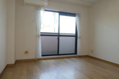 【居間・リビング】 | ビューハイツ吉備路 | 洋室