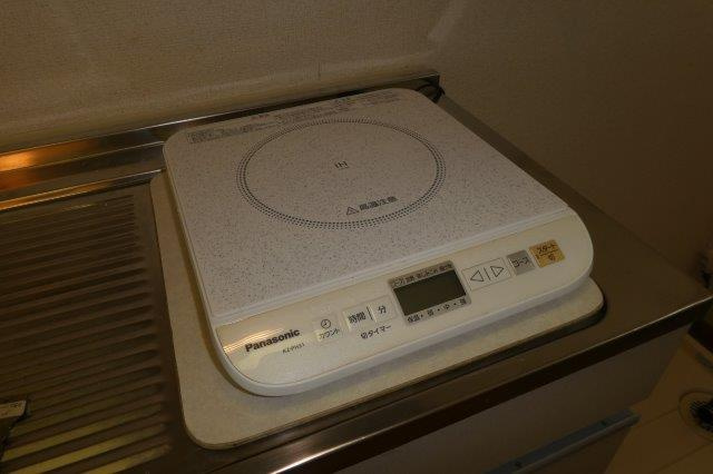 ビューハイツ吉備路のキッチン|ＩＨコンロ