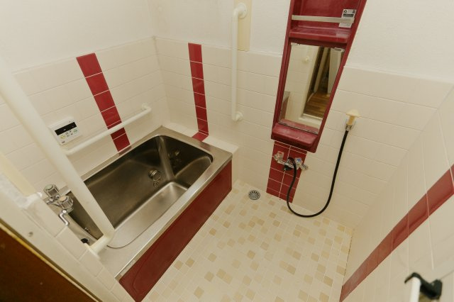 田中貸家の浴室