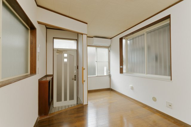 田中貸家の居間・リビング