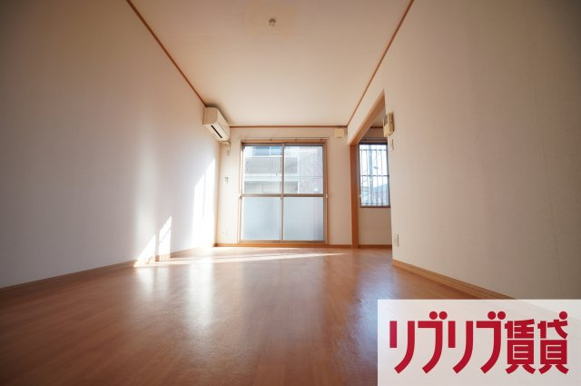 グレイスタウン蘇我　Aの居間・リビング