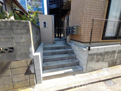 【エントランス】 | グロワール長尾台町