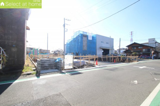 【前面道路含む現地写真】 | 宅地建物取引士による不動産のご説明・現地のご案内、住宅金融普及協会住宅ローンアドバイザーが住宅ローンのアドバイスから融資実行までのお手伝いをしっかりサポートします♪