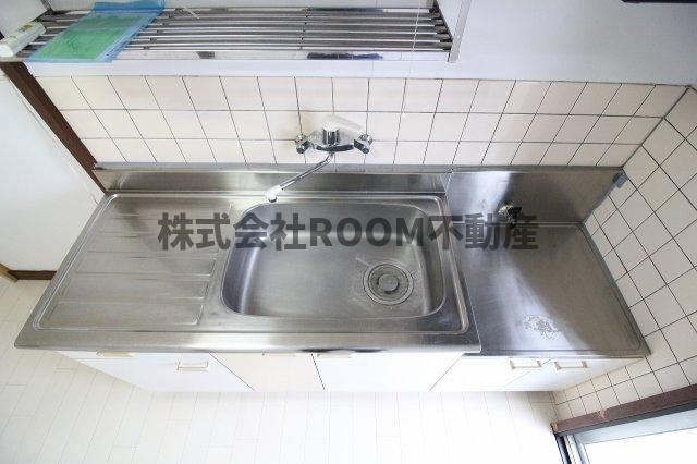 メゾン花繰のキッチン|きれいなキッチンです