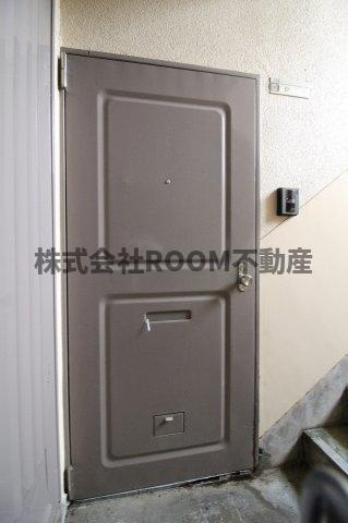 メゾン花繰の玄関|毎日通る玄関はこちらです