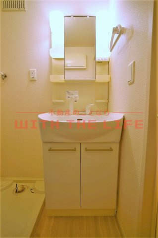 エンブレイスガーデンの独立洗面台|朝の身支度には欠かせない独立洗面化粧台