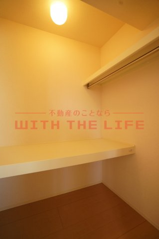 エンブレイスガーデンの収納|便利な収納スペースです