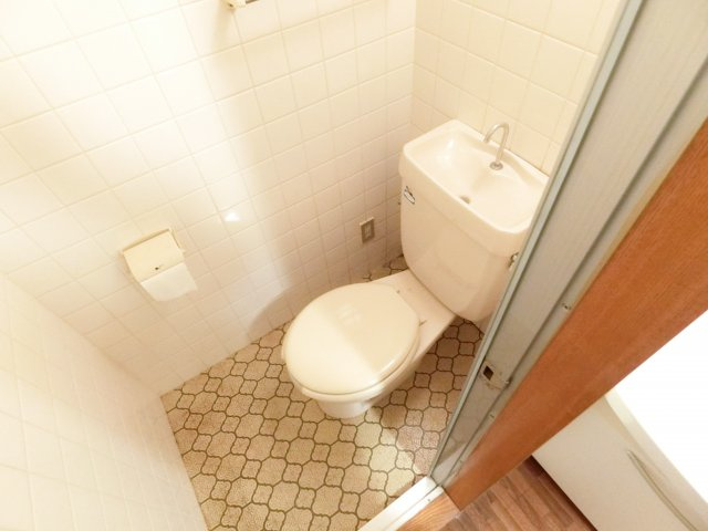 第2浅井ビルのトイレ|同物件別部屋イメージ