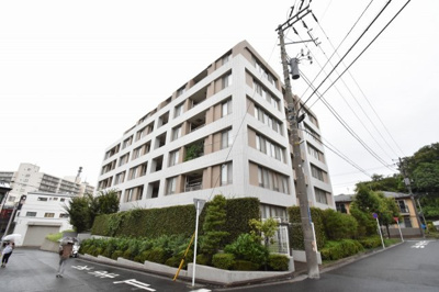 【外観】 | シティウインズイルパティオ | 総戸数３４戸、平成１１年１２月築、管理人は巡回勤務につき管理体制良好です♪