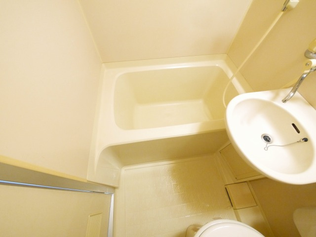 梛の浴室|コンパクトで使いやすいお風呂です