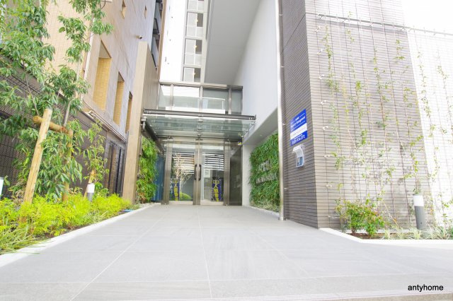 アプリーレ中之島　仲介手数料無料のエントランス