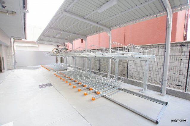 アプリーレ中之島　仲介手数料無料の駐車場