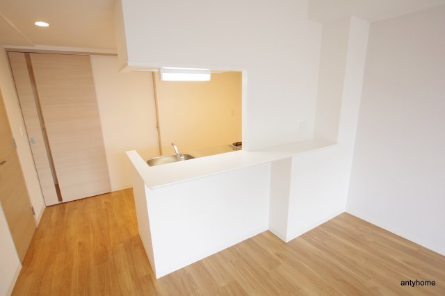 アプリーレ中之島　仲介手数料無料のキッチン