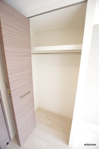 アプリーレ中之島　仲介手数料無料の収納
