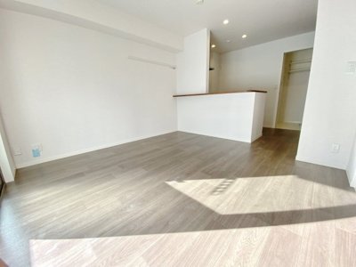 【居間・リビング】 | オレンジコート