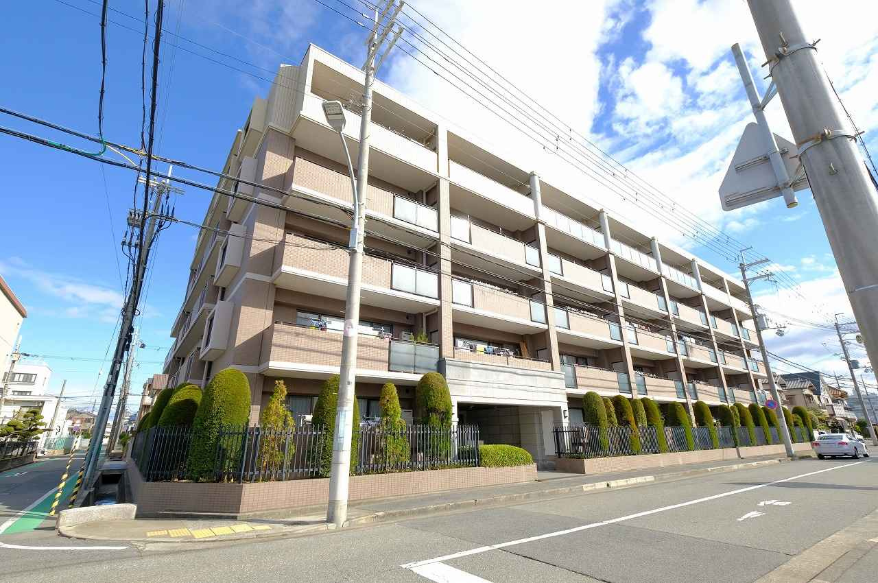西宮市若草町２丁目の中古マンションの外観