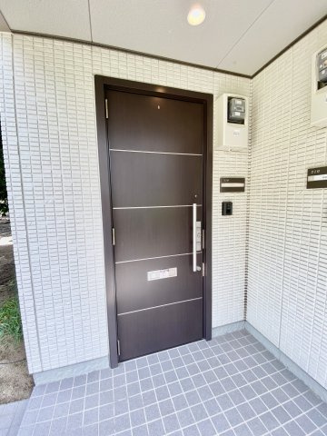 【玄関】 | サンクイールD棟