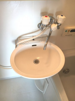 【洗面所】 | キャロットハウス | ２０１号室の写真です。